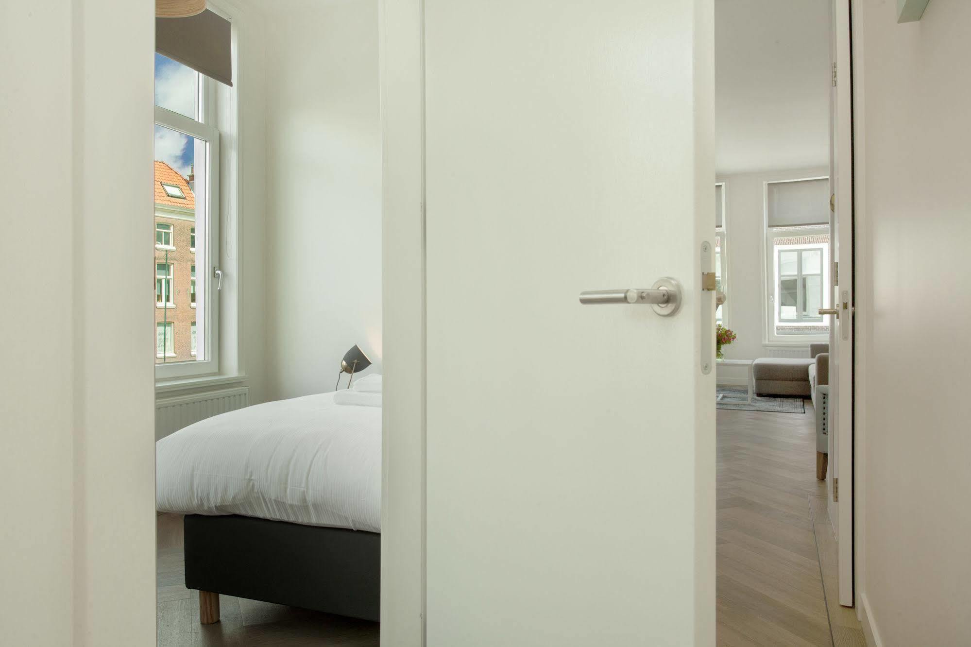 Stayci Serviced Apartments Denneweg Haga Exterior foto