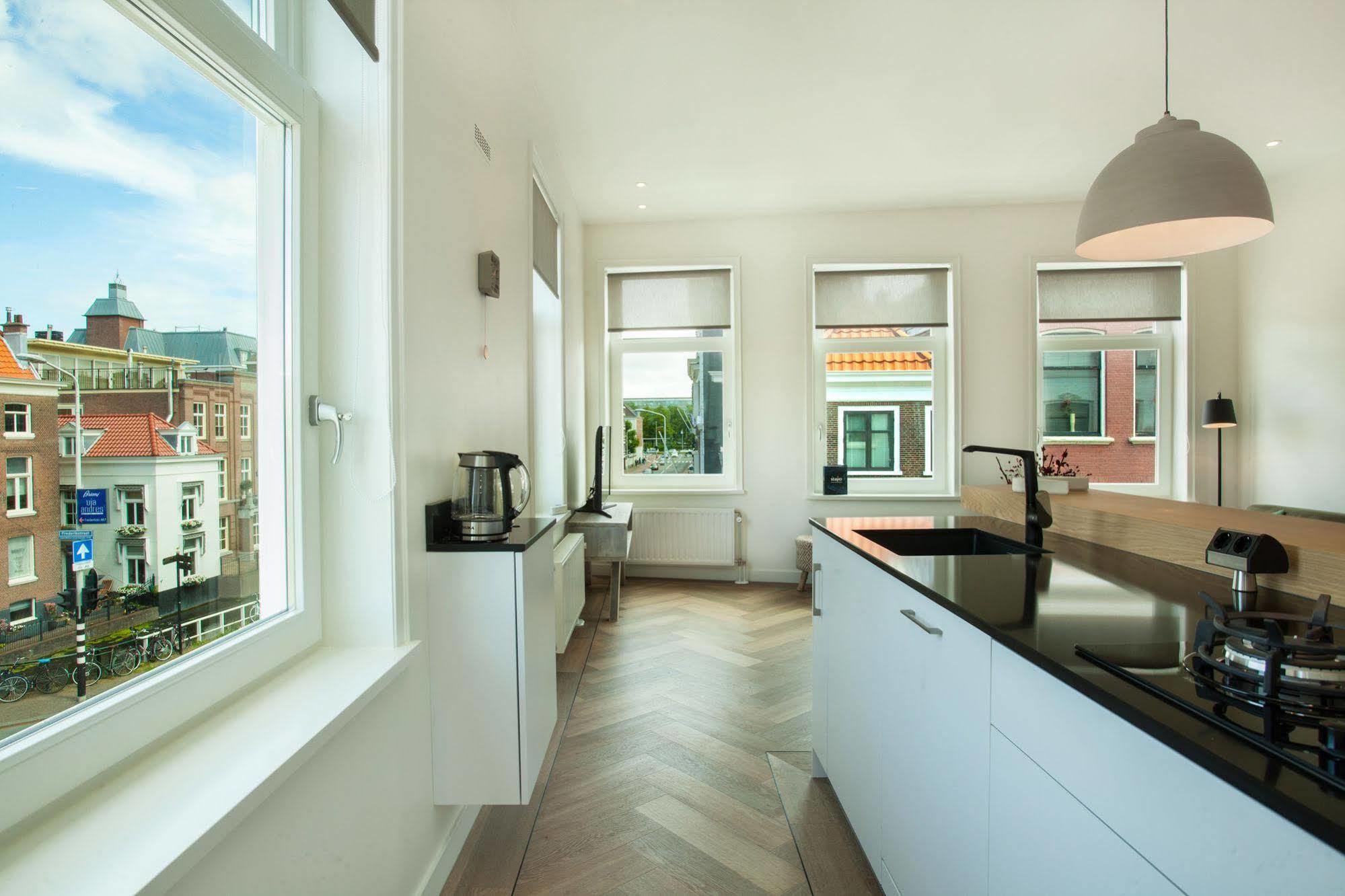 Stayci Serviced Apartments Denneweg Haga Exterior foto